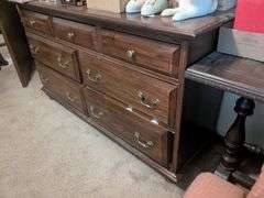Dresser (34" x 62" x 20") w/mirror (32" x 30") and contents