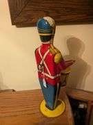 13" Wolverine #27 drum major tin wind up