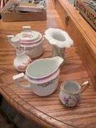 2 Vases, matching sugar and creamer, small creamer