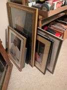 7 pieces of wall art inclding framed photo of the Pope
