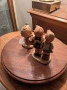 2 Hummel figurines: Kneels in prayer, To market