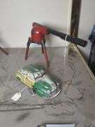Wyandotte cork machine gun, Marx litho windup car