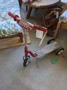 Radio Flyer 3 wheel scooter, Huffy 3 wheel scooter
