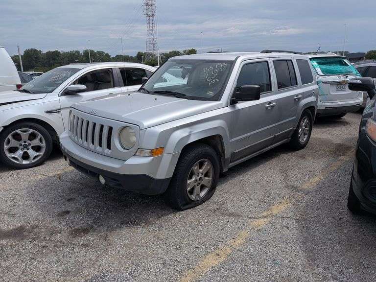 2011 JEEP PATRIOT image