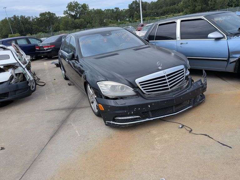 2010 MERCEDES S CLASS image