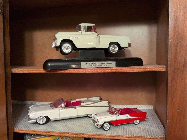 2 model cars: Welly #2432 1955 Oldsmobile and Maisto 1959 Cadillac (made in Thailand) and 1955 Chevy 3100 Cameo truck w/base image