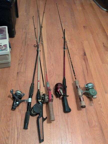 5 fishing poles: Shakespeare, Record, Abu Garcia, Great Lakes S30 and unknown brand image