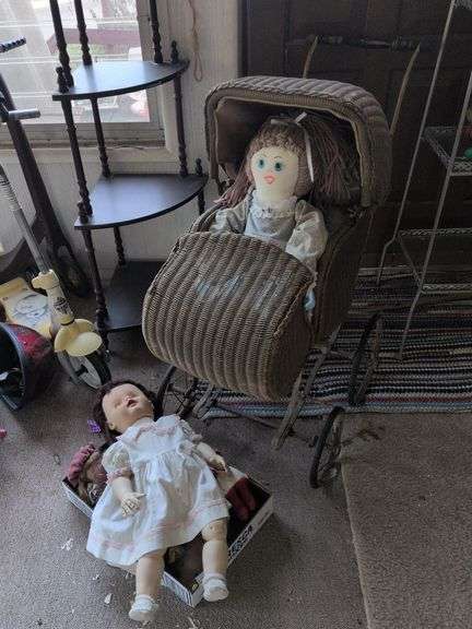 Vintage Heywood Wakefield stroller image