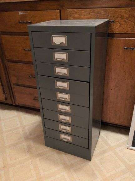 Tool organizer with drill bits image