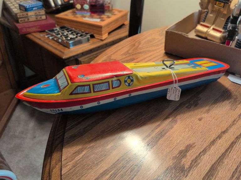 1950s Ohio Art Cabin cruiser image