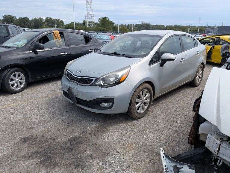 2012 KIA RIO image