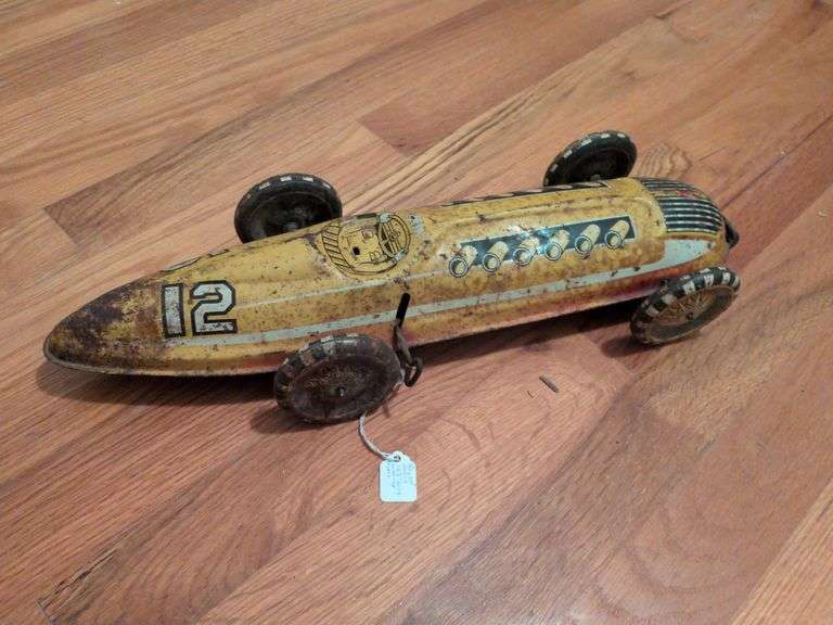16.5" Marx racer image