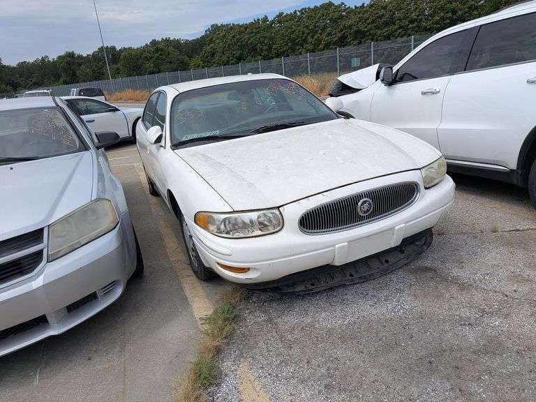 2002 BUICK LESABRE image