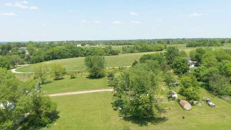 14 Parcels Lee's Lake Albany, MO image