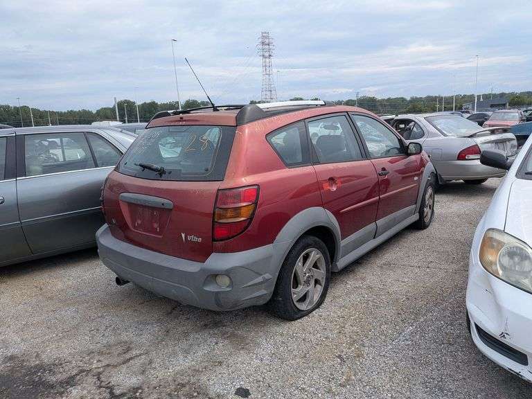2004 PONTIAC VIBE image