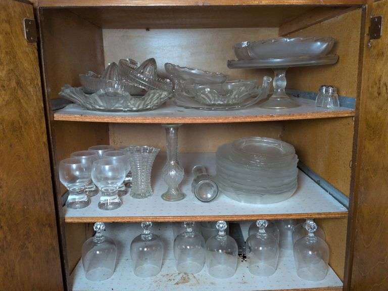 Glass kitchenware and 3 metal teapots image