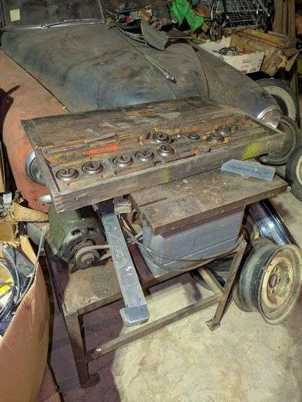 Partial Tap Set and Craftsman Table Saw image