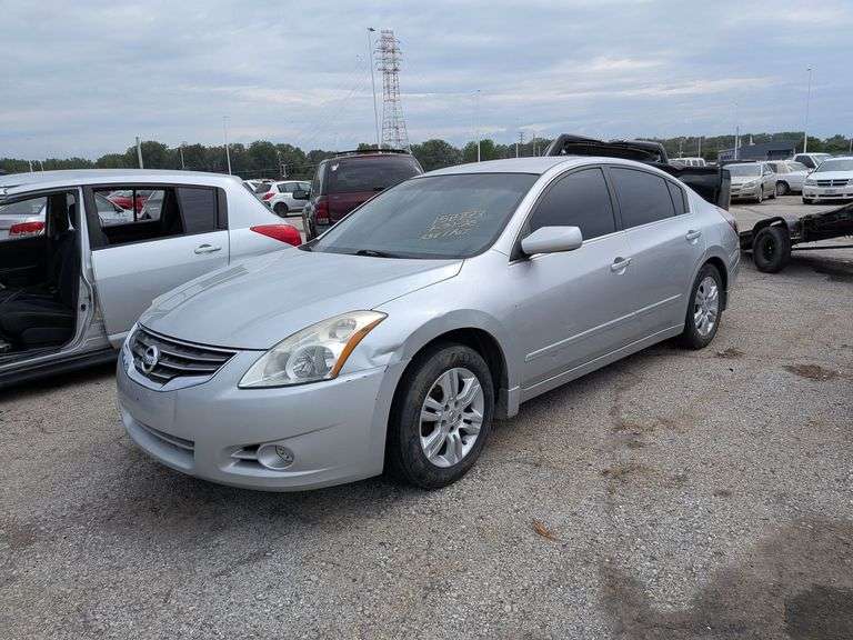 2011 NISSAN ALTIMA image