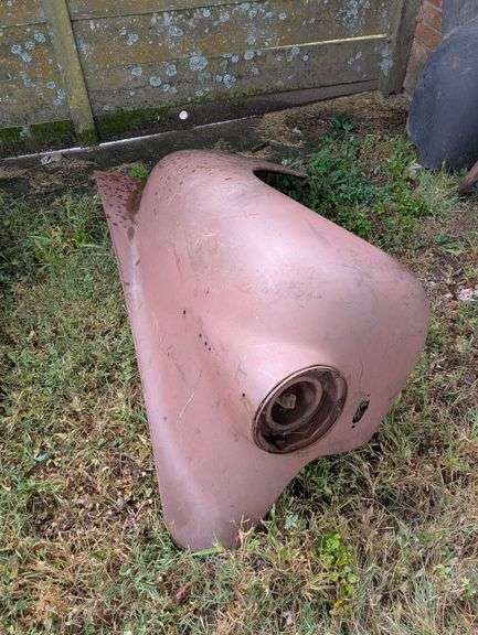 Vintage Vehicle Fender image