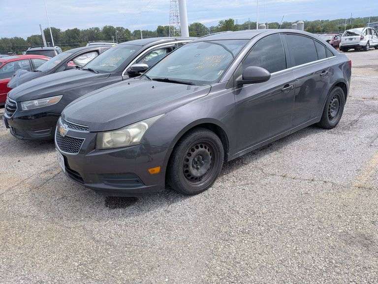 2011 CHEVROLET CRUZE image