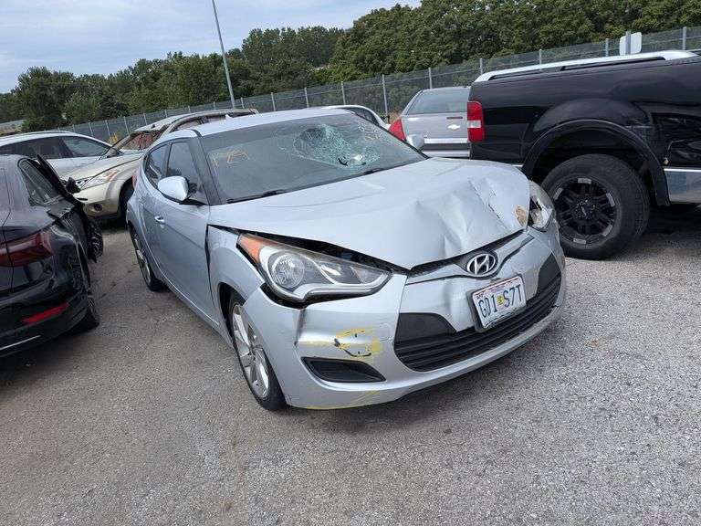 2016 HYUNDAI VELOSTER image