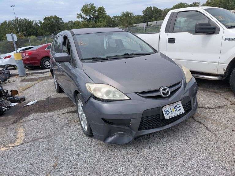 2010 MAZDA 5 image