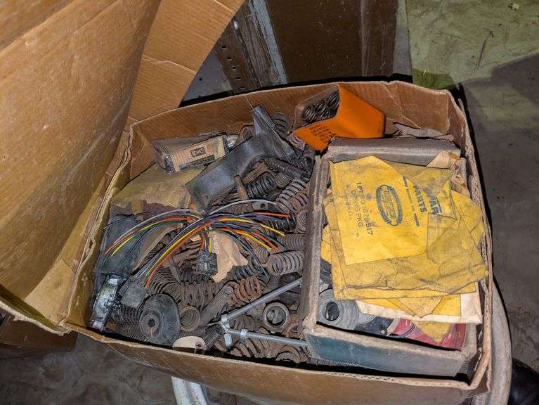 Vehicle Parts Box image