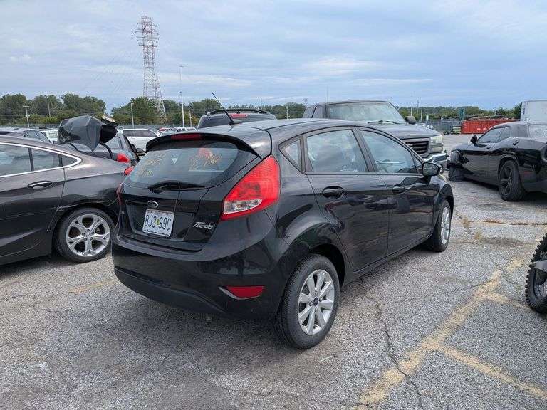 2013 FORD FIESTA image