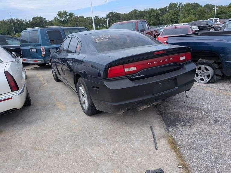 2014 DODGE CHARGER image