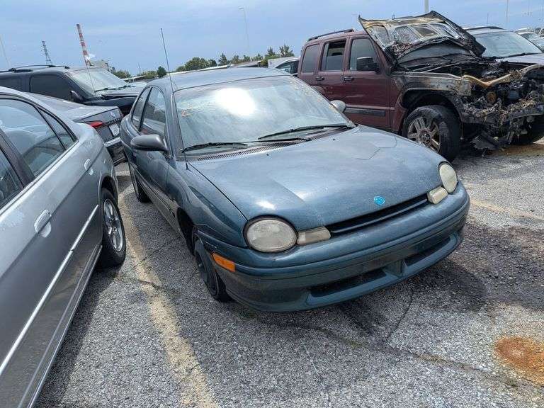 1995 PLYMOUTH NEON image
