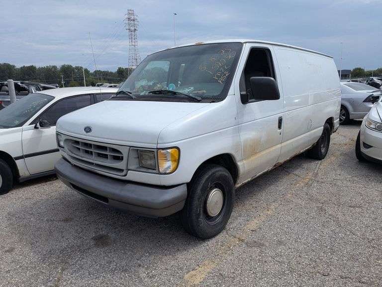 1998 FORD E-150 image