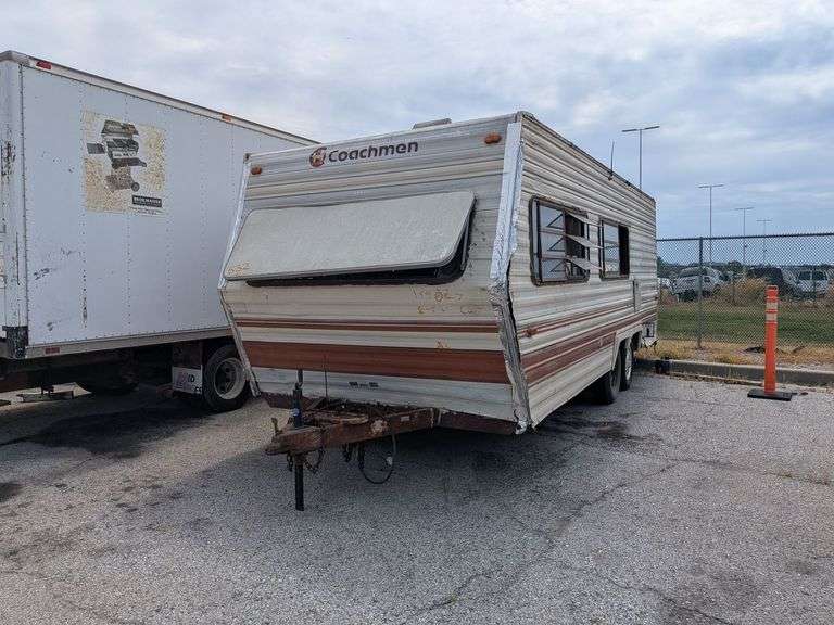 2013 COACHMEN image