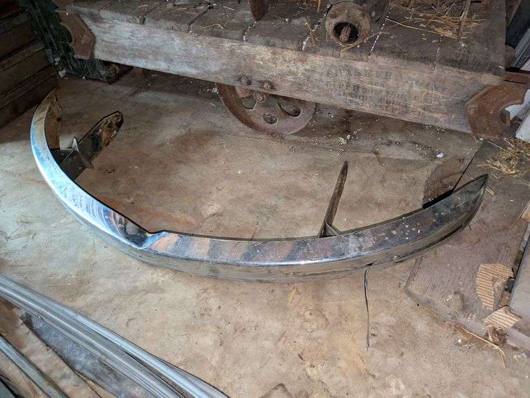 Vehicle Fender image