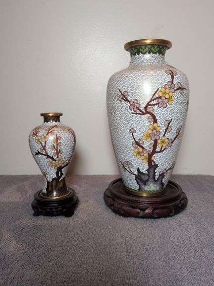 Two matching Cloisonne vases 9" and 5" image