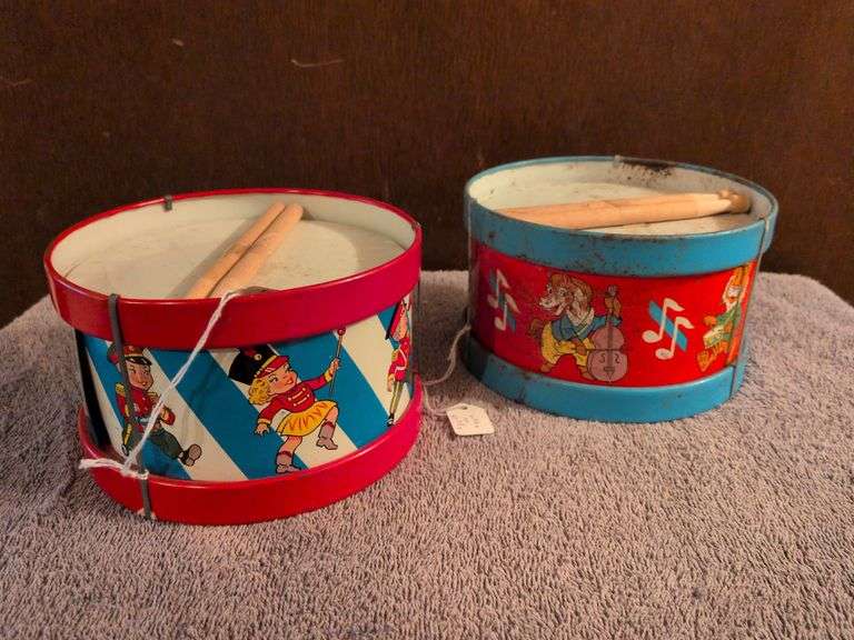 2 Ohio Art metal drums w/drumsticks image