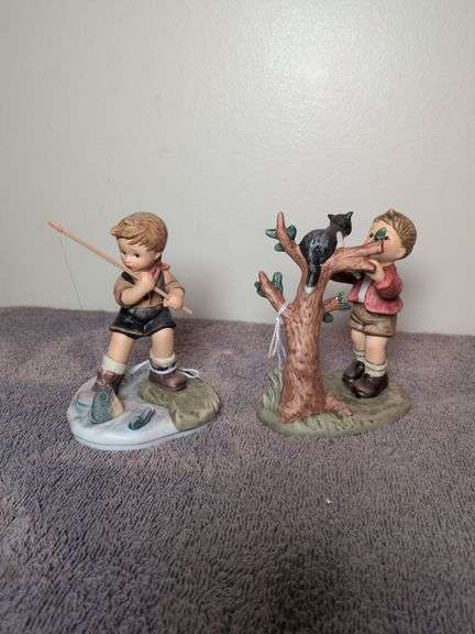 2 Goebel Hummel figurines: 4.5" Hang on (BH 225) and 4.5" To the rescue image
