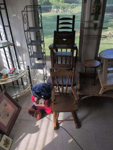 Wooden child and doll chairs image