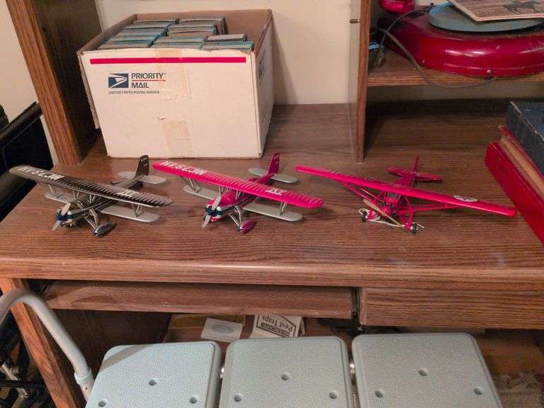 3 Ertl Diecast planes: Texaco NC373E, NC784H and NC784H image