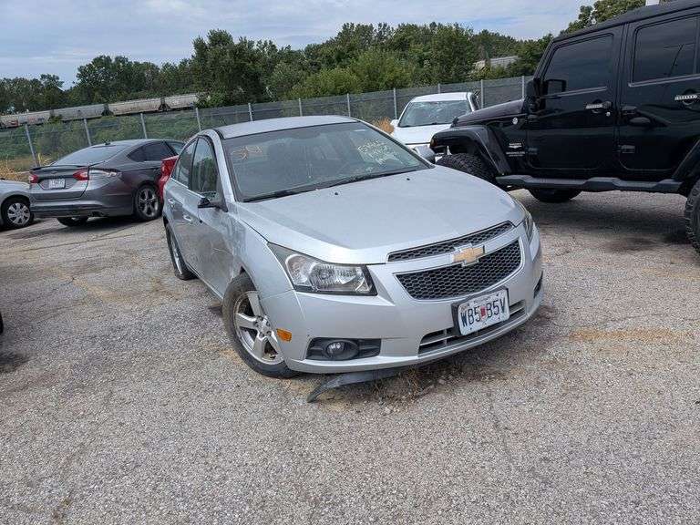 2012 CHEVROLET CRUZE image