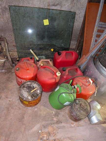 Gas Cans image