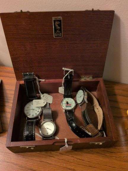Vintage watches in wooden box image