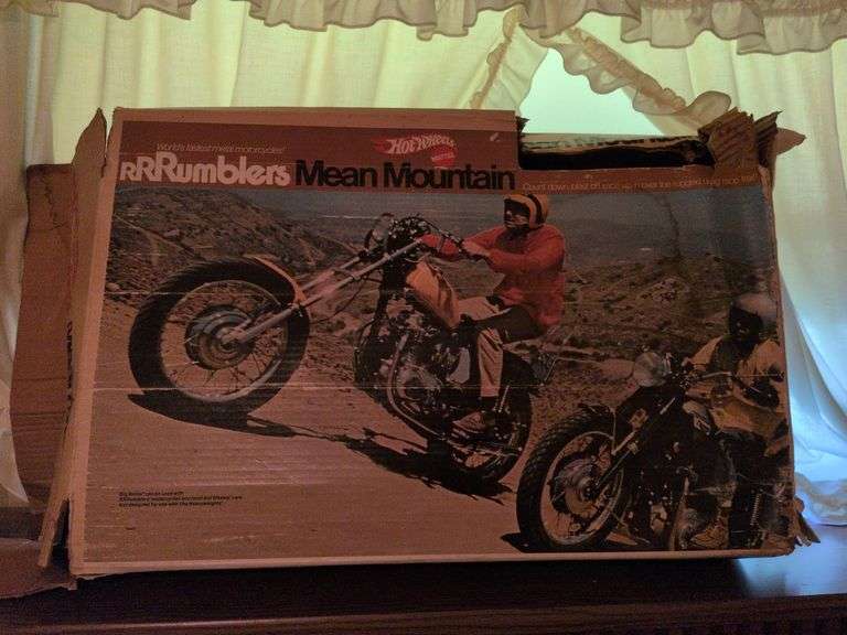 Hot Wheels Rumblers Mean Mountain in box image