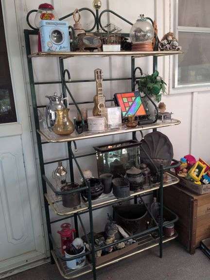 Decorative items image