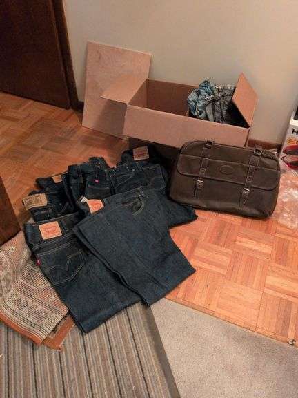 Faux leather carry-on duffle bag, new 4 Levi(36 x 30), 1 Wrangler(36 x 34) and 1 Roebucks (36 x 34) jeans and other misc second hand jeans image