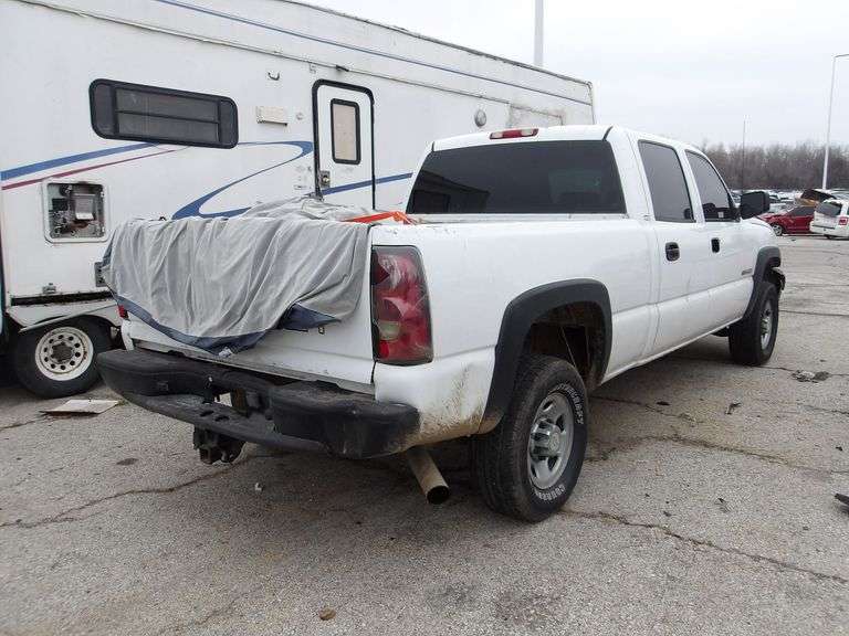 2004 CHEVROLET SILVERADO image