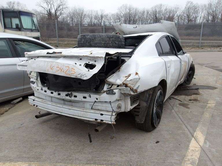 2014 DODGE CHARGER image