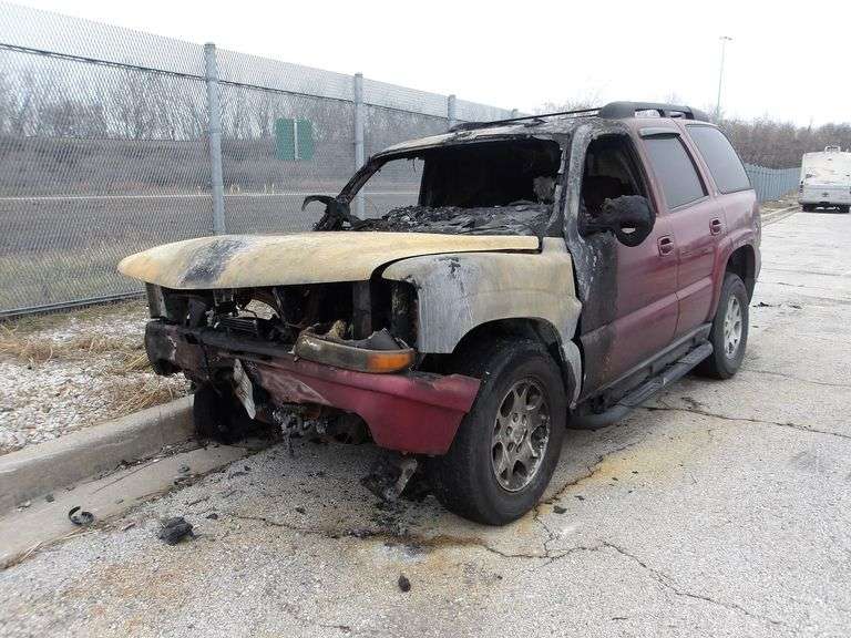 2003 CHEVROLET TAHOE image