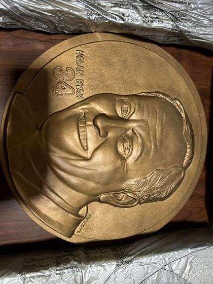 Upper Deck Limited Edition Nolan Ryan Bronze Patina Monument