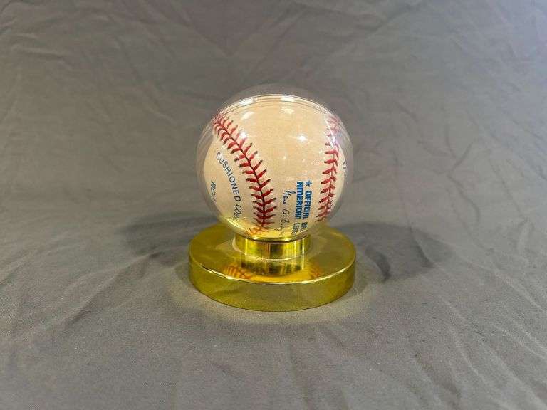 Reggie Jackson Autographed Baseball