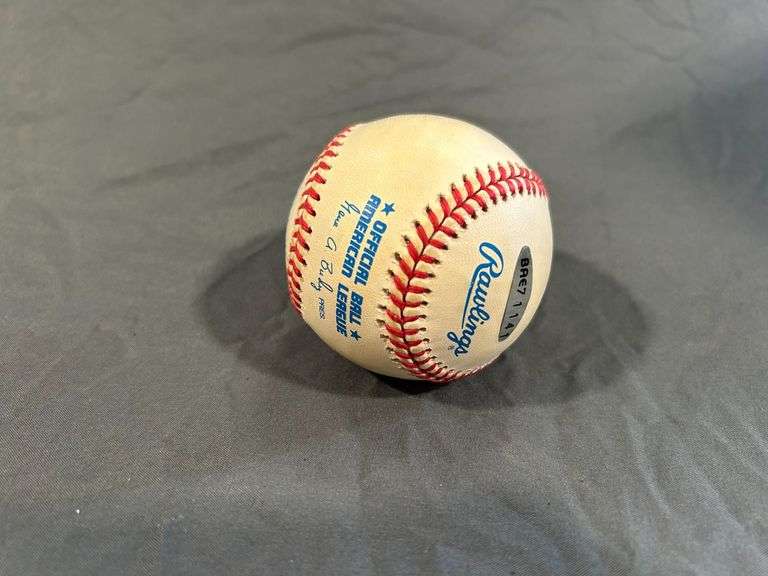 Wade Boggs Signed Baseball